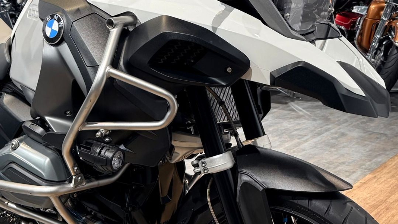 2015 BMW R1200GS Adventure Alpine White. Hello Davidson, Москва. Только хорошие мотоциклы…