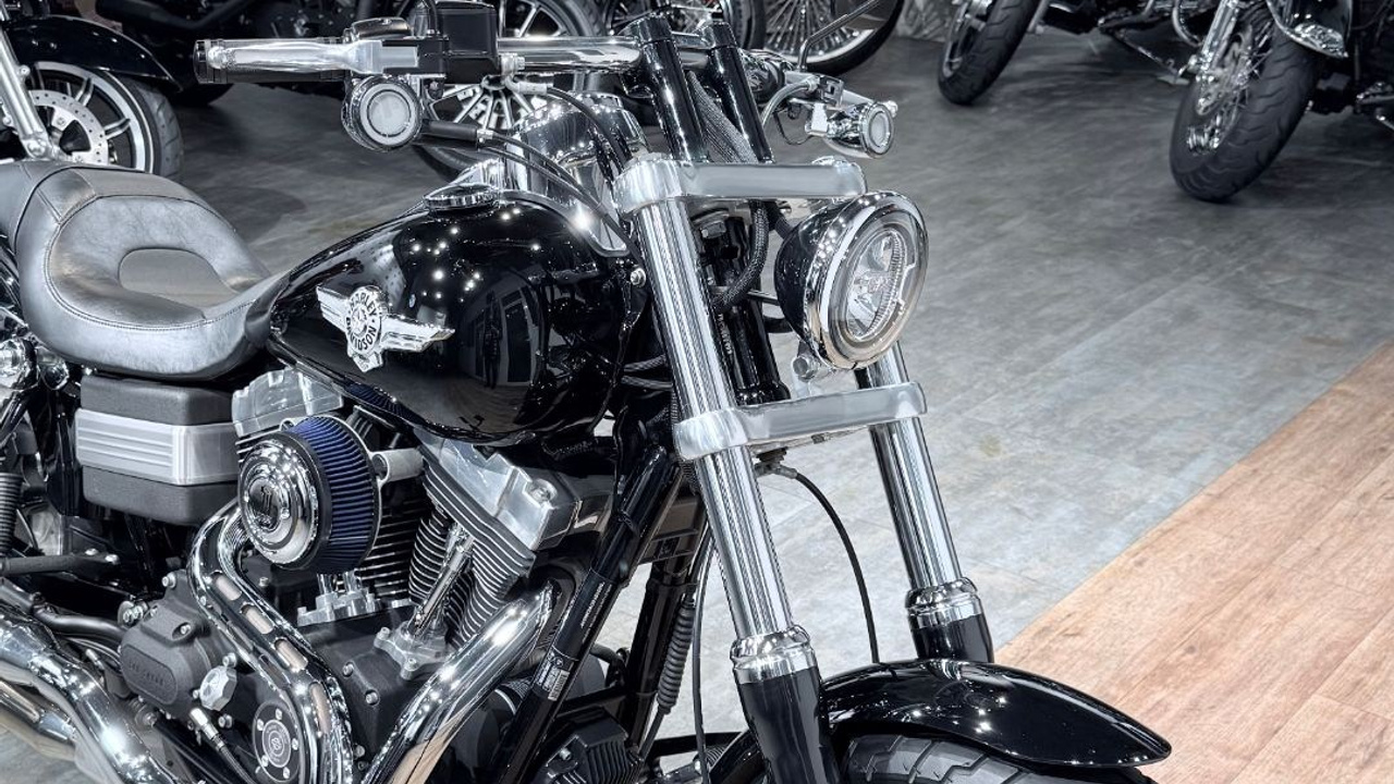 2015 Fat Bob 103 АВS Blаck Dеnim. Hello Davidson, Москва. Только хорошие мотоциклы…