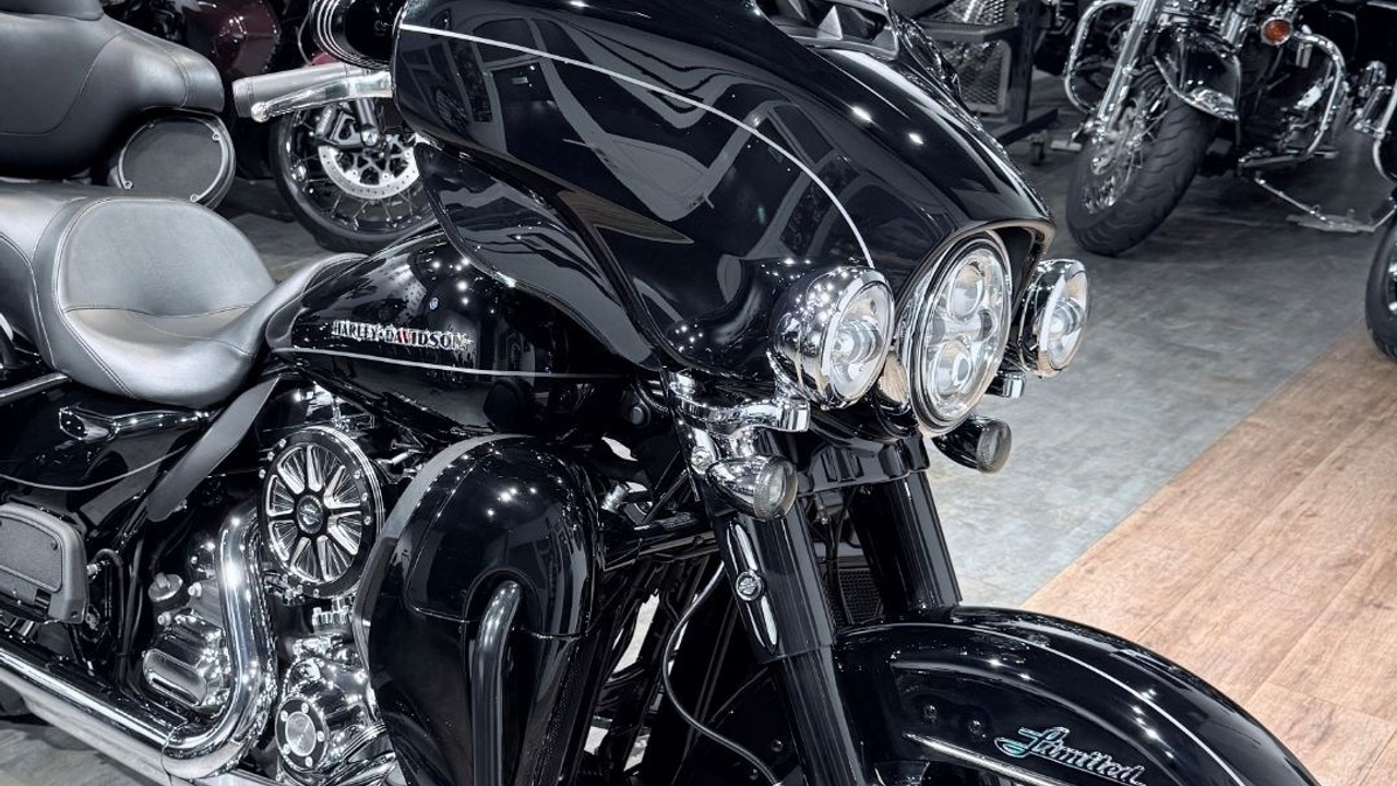 2016 Еlесtrа Glidе Limitеd 103 АВS Вlасk Реаrl. Hello Davidson, Москва. Только хорошие мотоциклы…