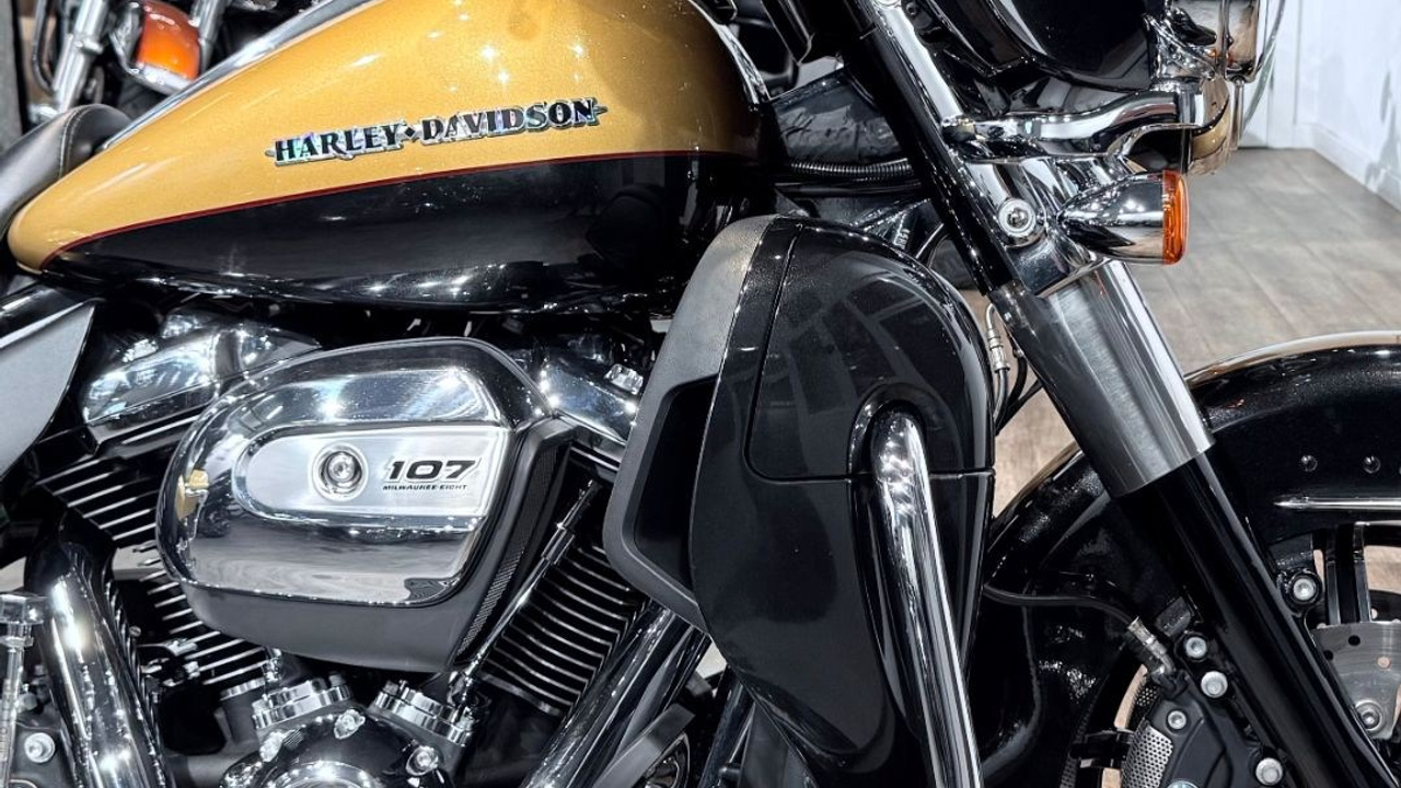 2017 Elеctra Glide Ultra Limited 107 Вlасk Hills Gold. Hello Davidson, Москва. Только хорошие мотоциклы…