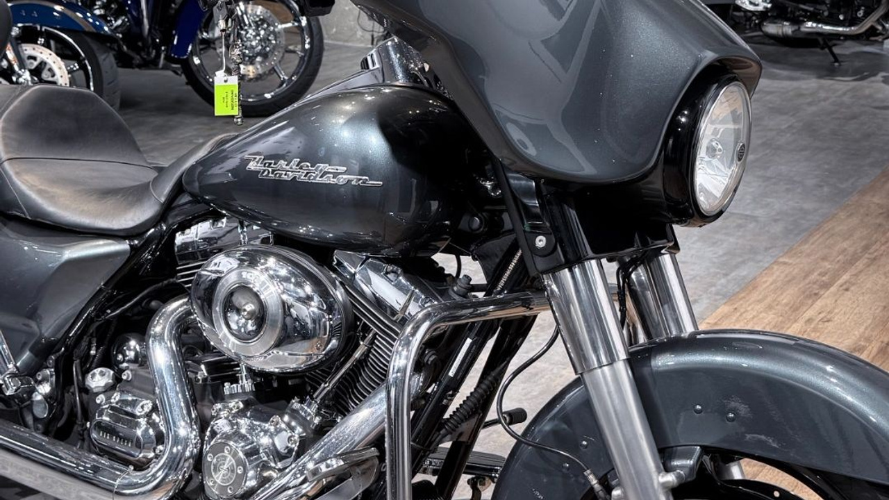 2009 Street Glide (Nardo Dark Gray). Hello Davidson, Москва. Только хорошие мотоциклы…