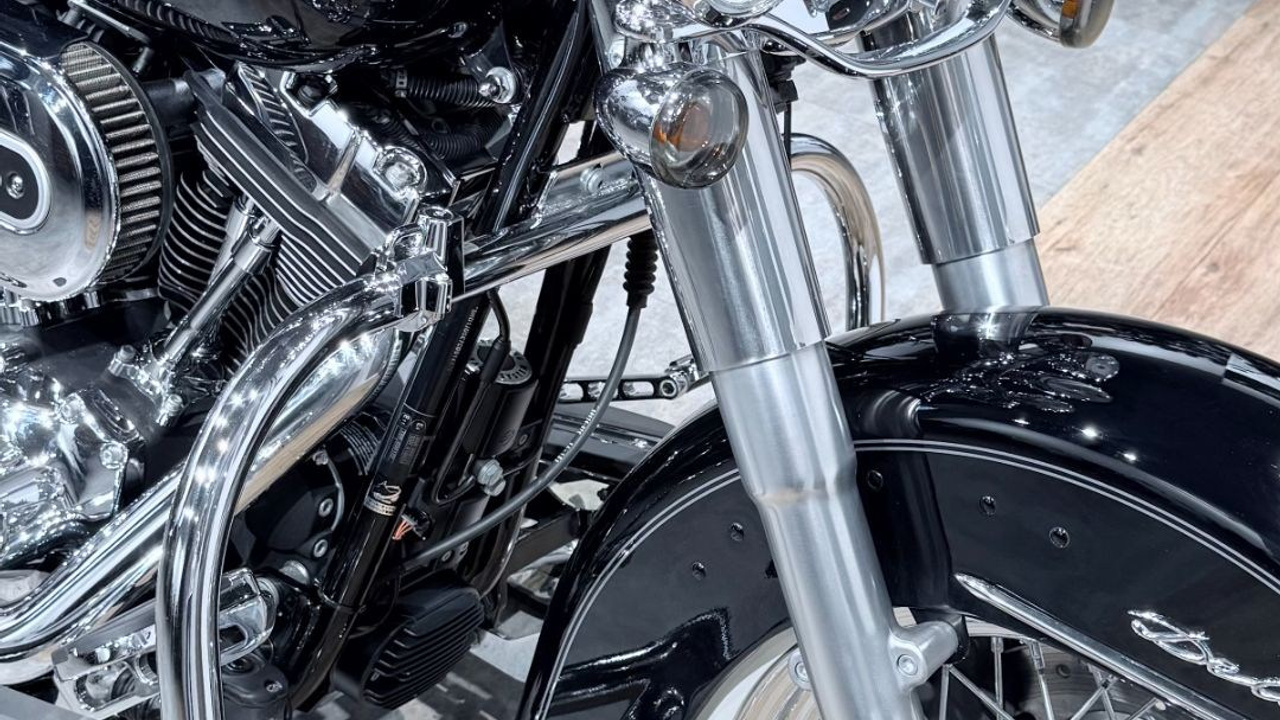 2011 Softail Deluхе АВS Vivd Black. Hello Davidson, Москва. Только хорошие мотоциклы…