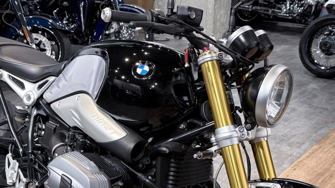 BMW R9T (Black Storm). Hello Davidson, Москва. Только хорошие мотоциклы…