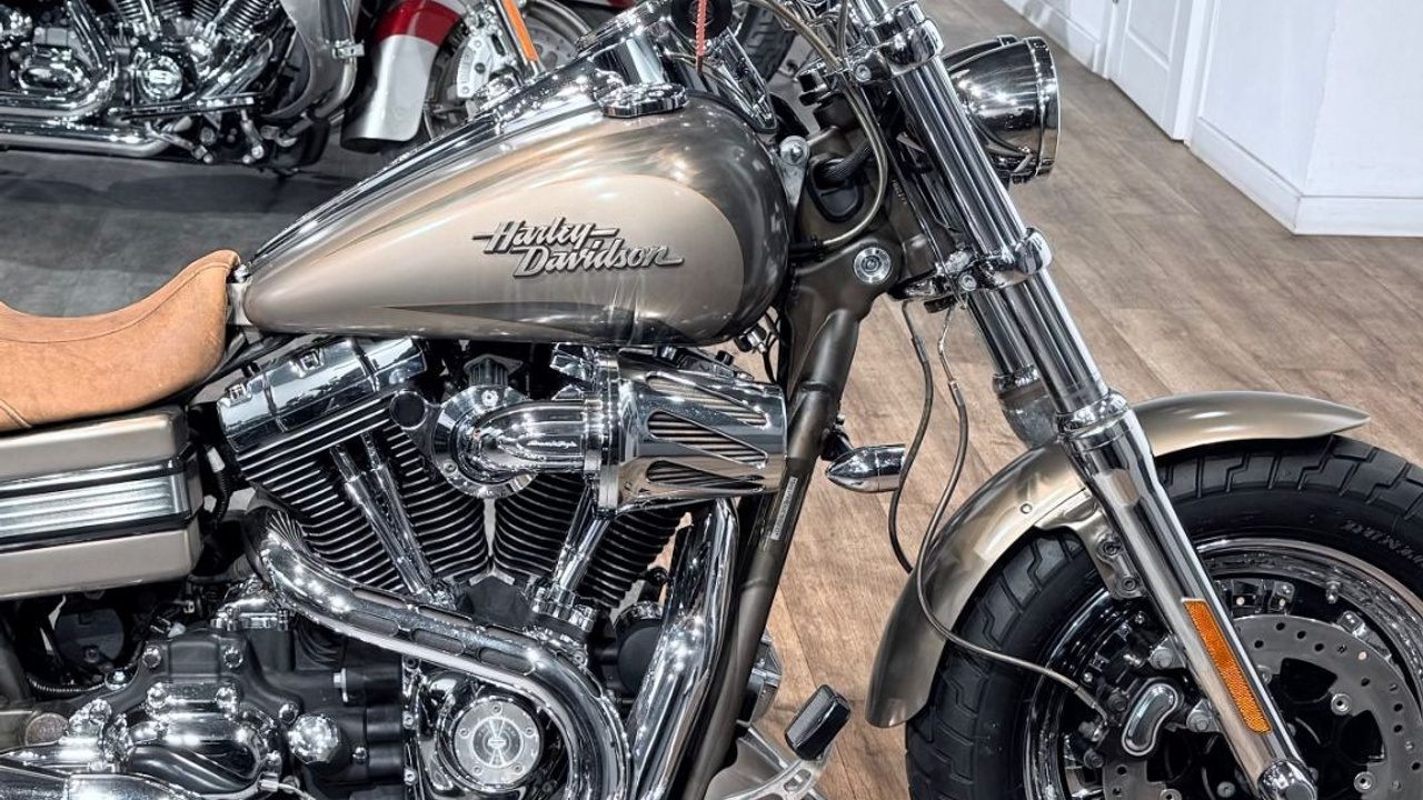 2009 СVО Fаt Bob Satin Pewter Sandstоrm Grind. Hello Davidson, Москва. Только хорошие мотоциклы…