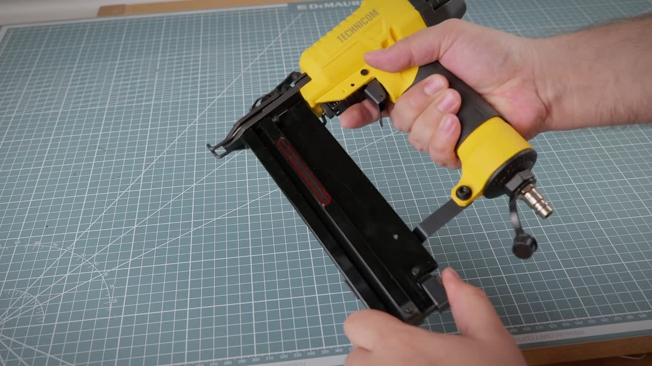 Видео для маркетплейсов. Фотограф и видеограф в Москве Александр Вандышев