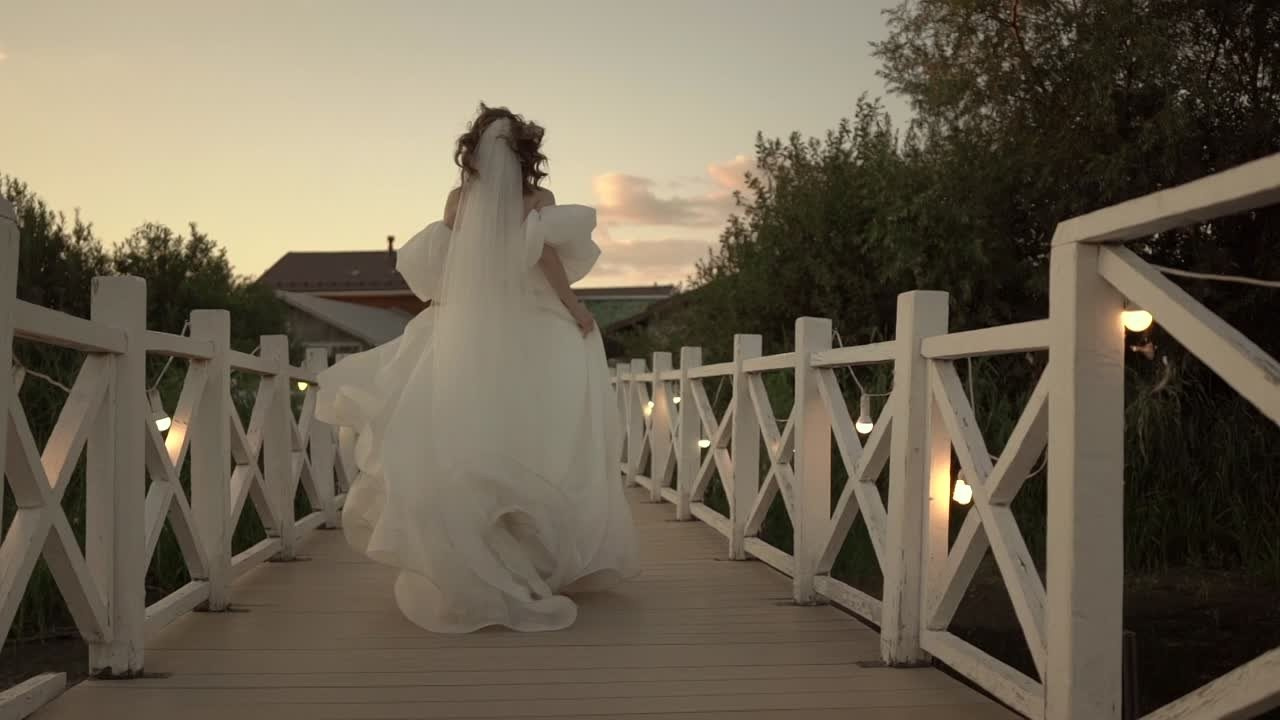 Свадебные клипы. Свадебная и семейная фото-видеосъемка в Уфе, Москве