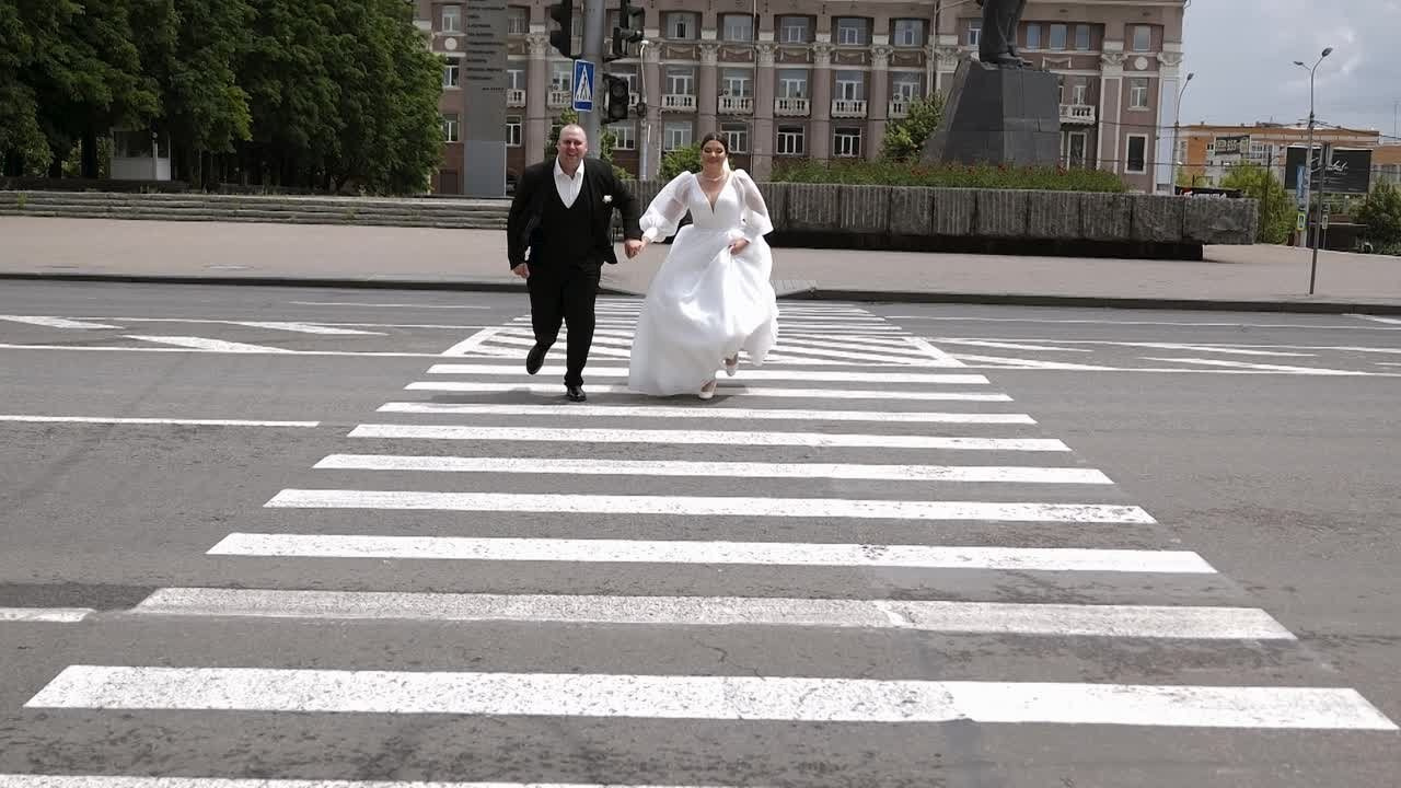 Свадебные клипы. Свадебный видеограф Анна Малервейн в Донецке