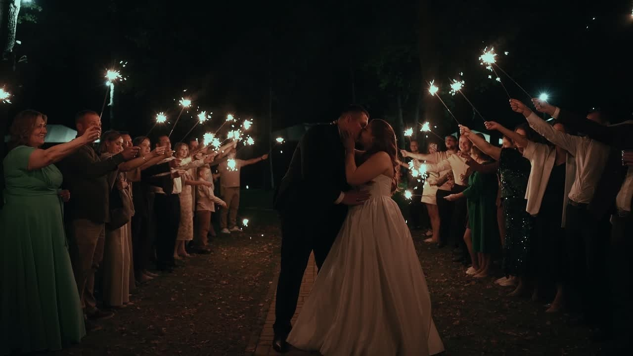 Свадебные клипы. Свадебный фотограф в Воронеже Самохина Екатерина