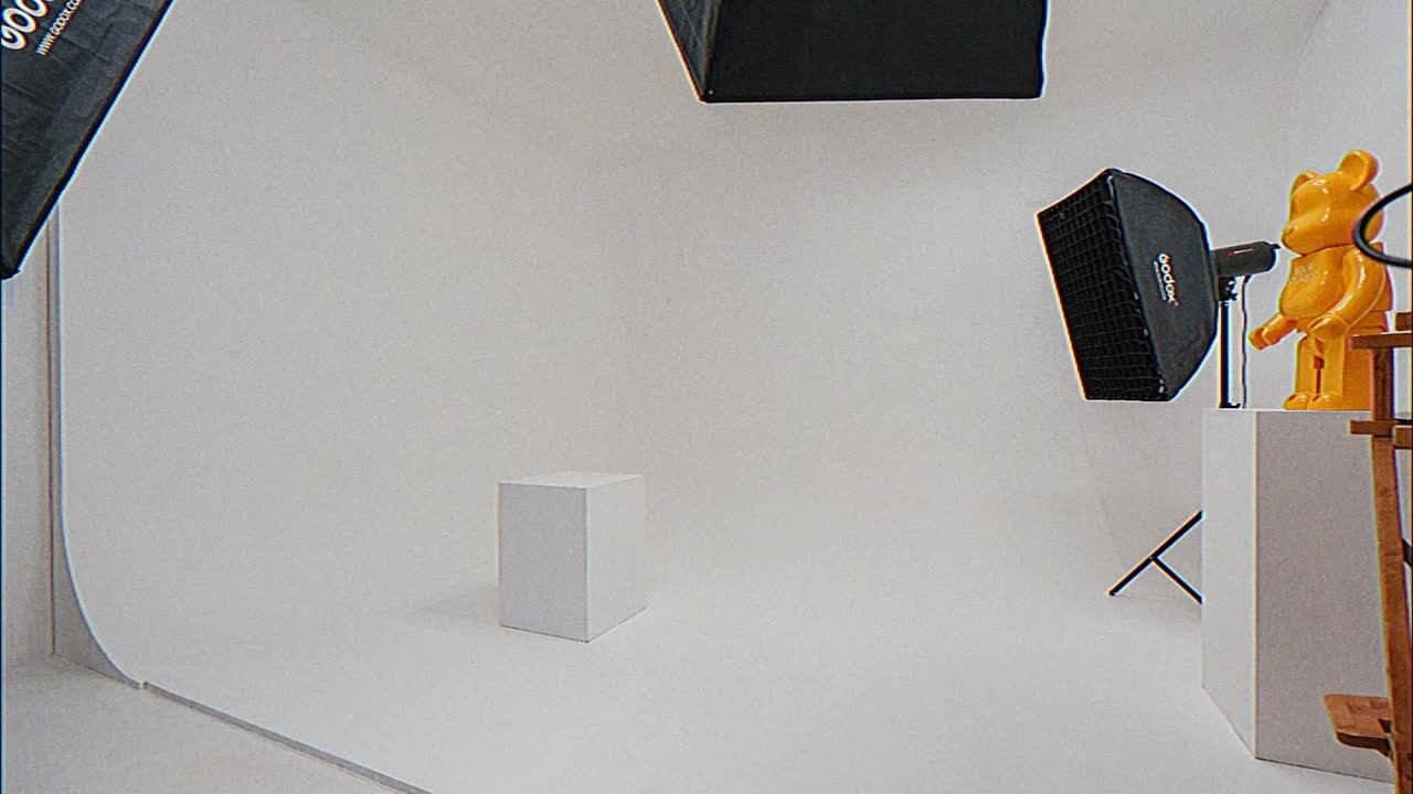 Фотостудия YOUR STORIES. Артур Каримов — Интерьерный фотограф в Екатеринбурге