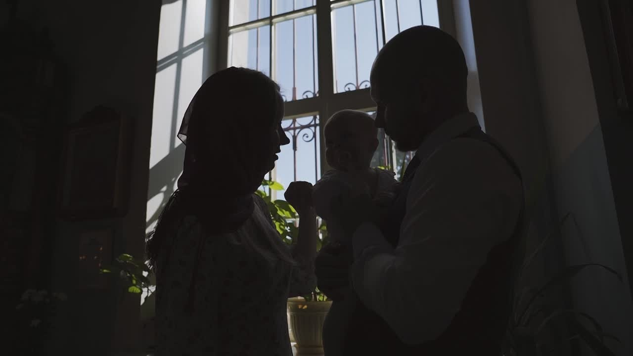 Таинство крещения. Видеограф Николай Аношкин