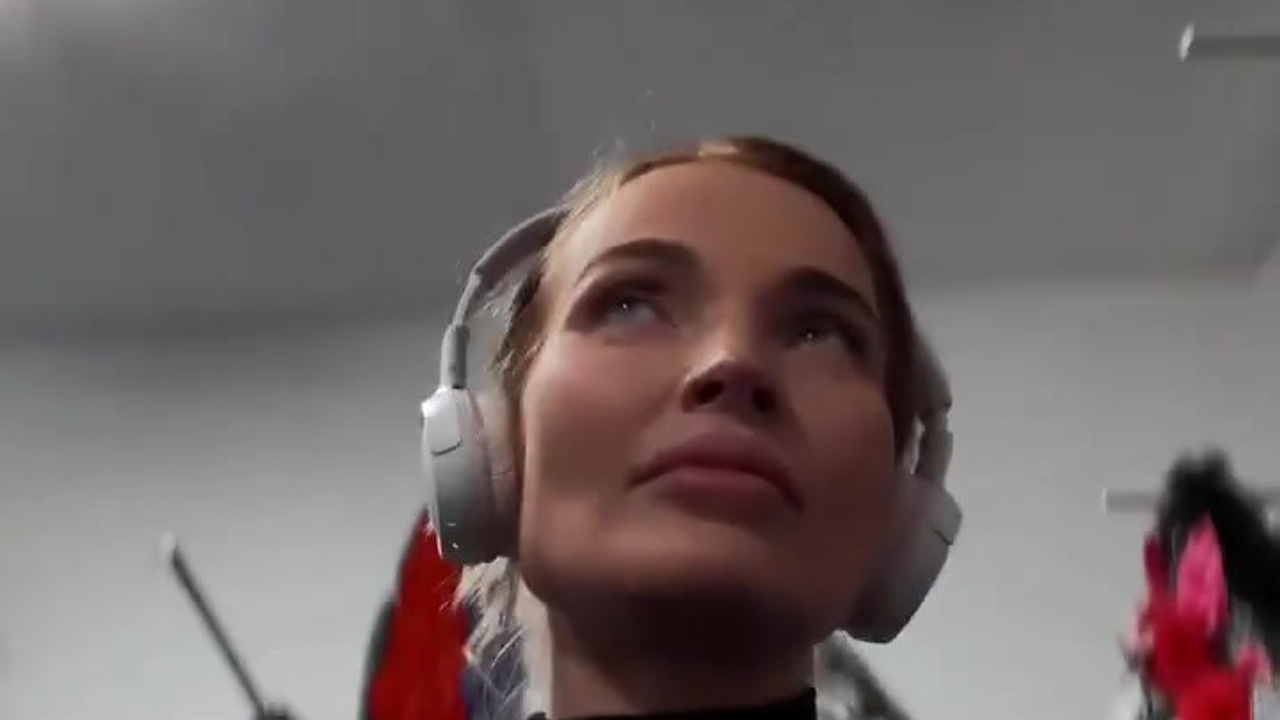 ПРОМО/БЕКСТЕЙДЖИ. Фотограф, оператор и рилсмейкер в Москве — Ася Палагута