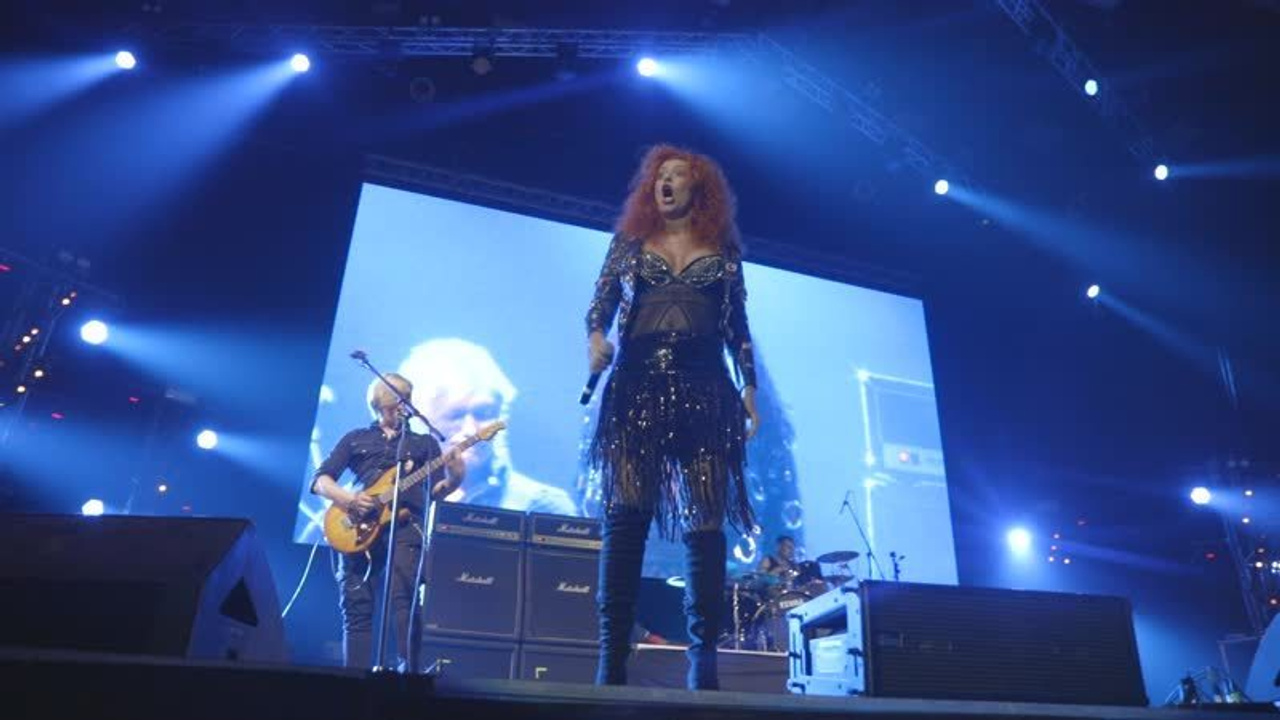 Совместные проекты. Певица Юлия Коган