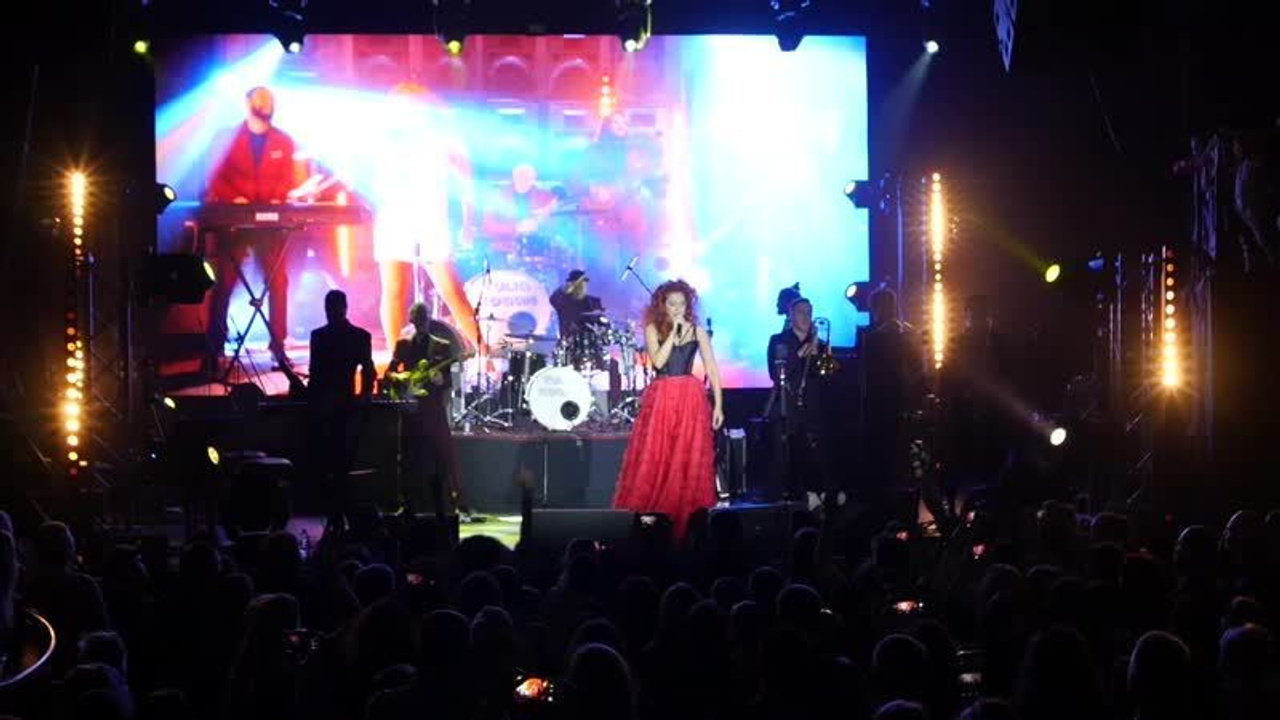 Видео с концертов. Певица Юлия Коган