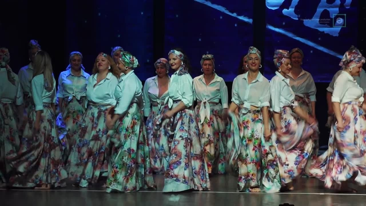 Танцы для женщин во Фрязино, видео с выступлений Танцкласс. Tanzclass Лилии Лебедевой, Фрязино