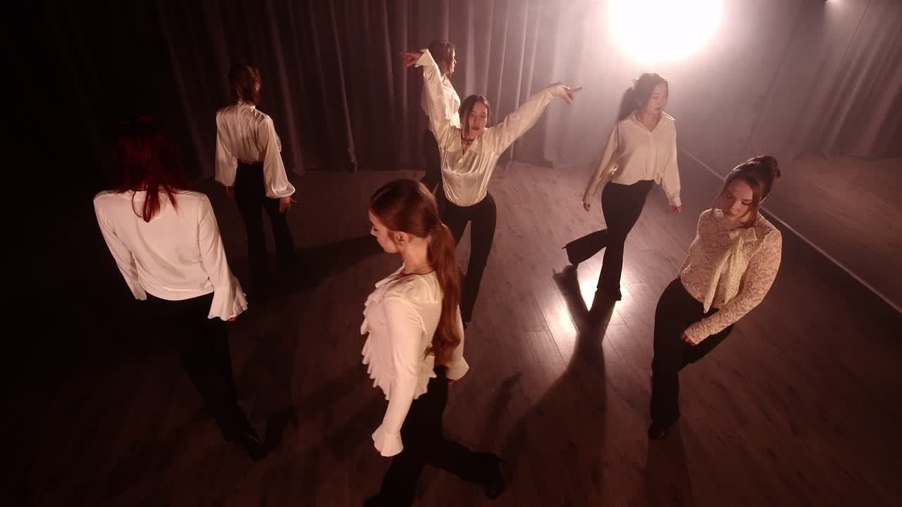 Съёмка танцев в Омске. G-visual | grebnev.visual | Видеограф | Андрей Гребнев