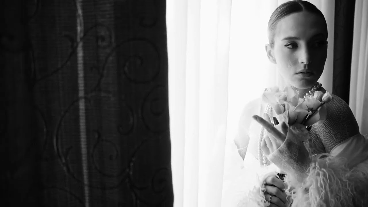 Backstage. Professional and mobile video from Polina Levenchenko