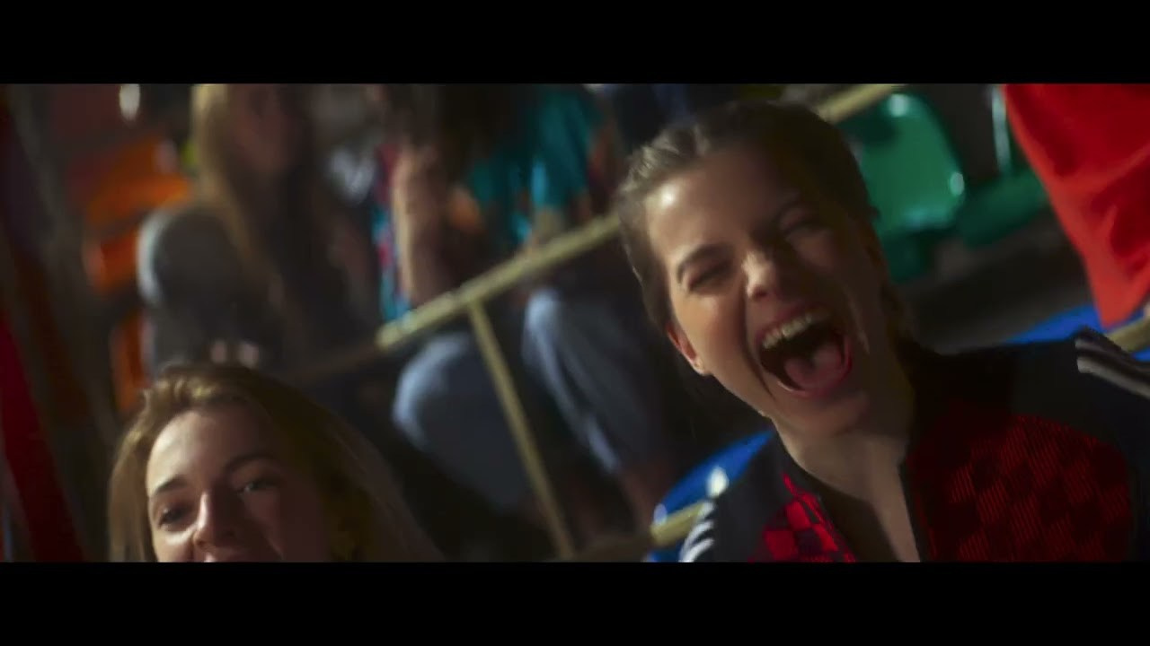 Ксения Минаева | BOY. Режиссер и видеограф Анастасия Атаманова