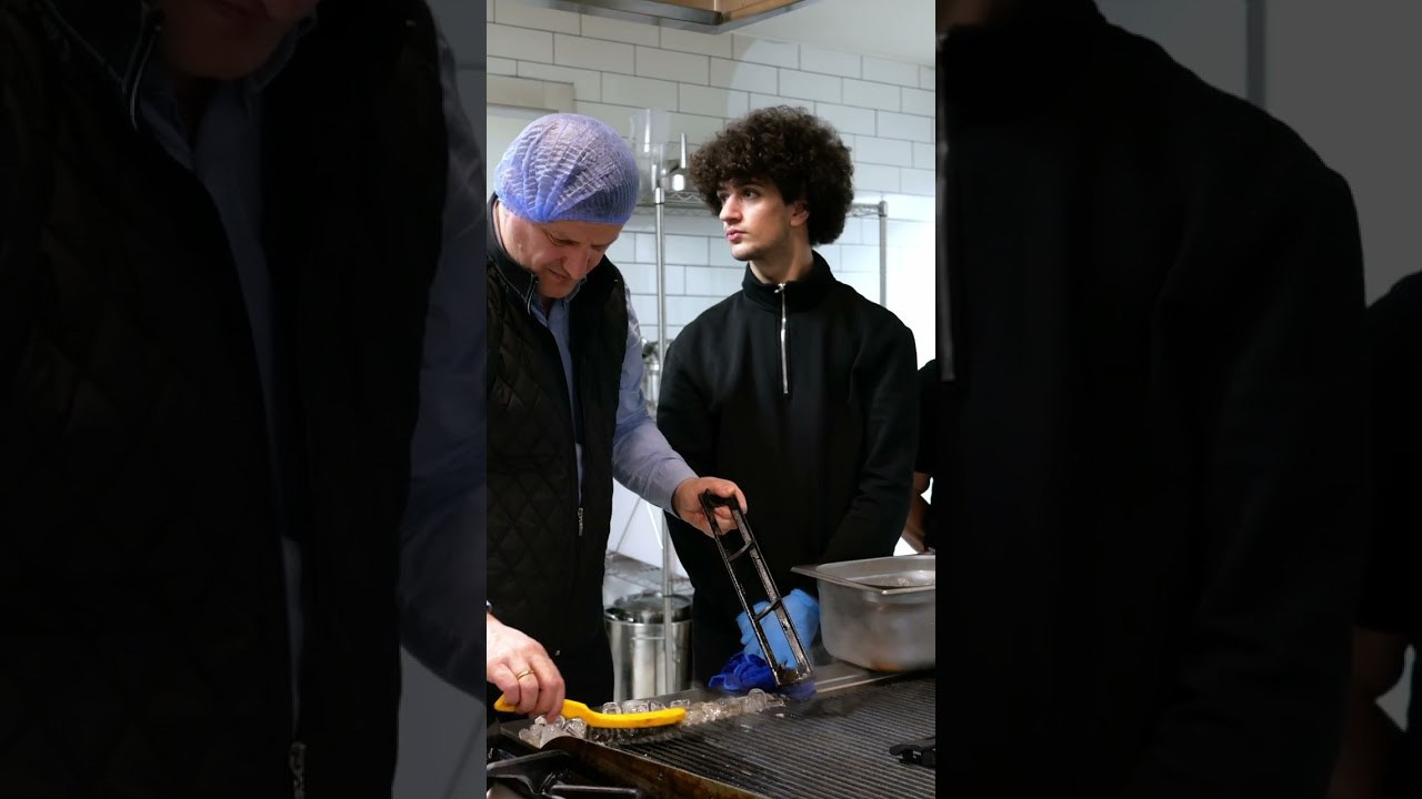 Контент для бизнеса. Видеограф в Батуми Владимир Моисеев