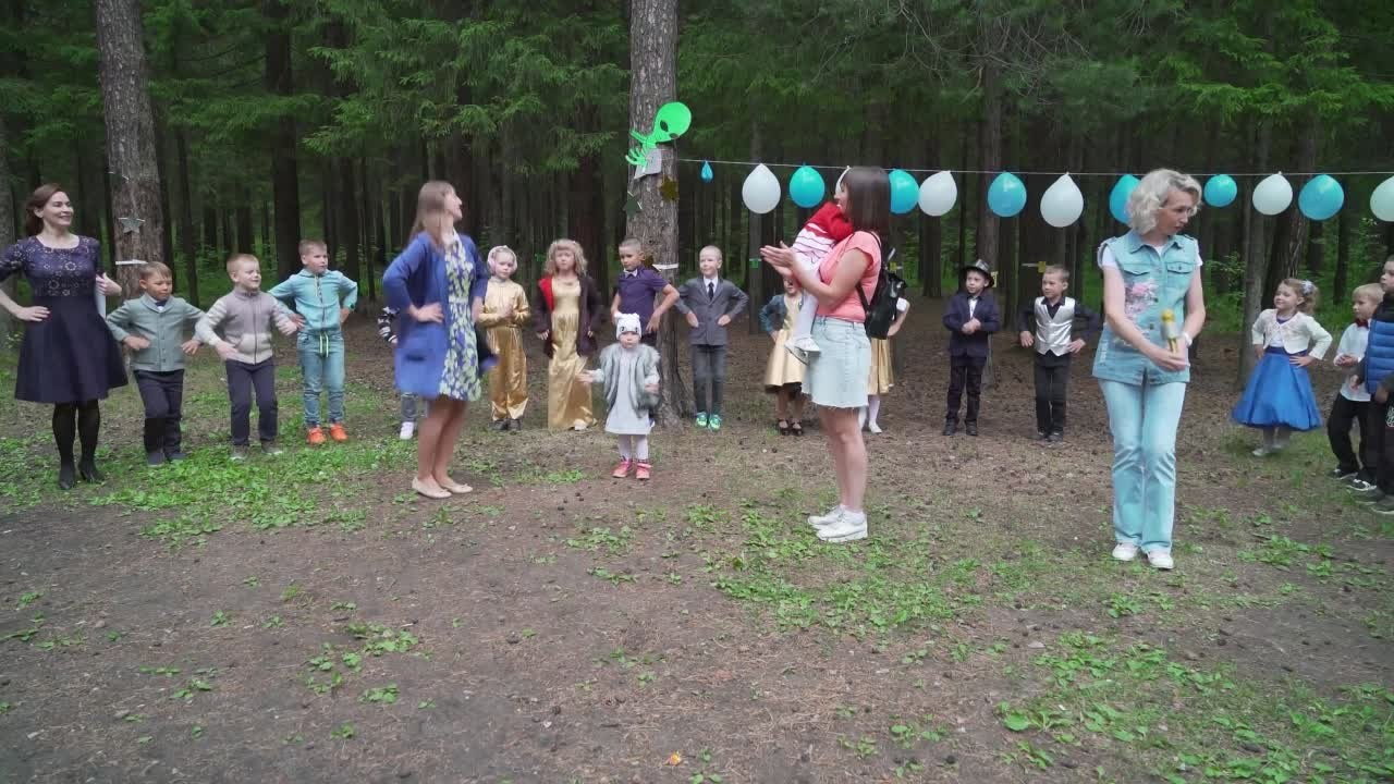 Видеофильм Соколова Михаила в городе Пермь. Михаил Соколов Выпускные альбомы для детских садов и школ в г. Пермь