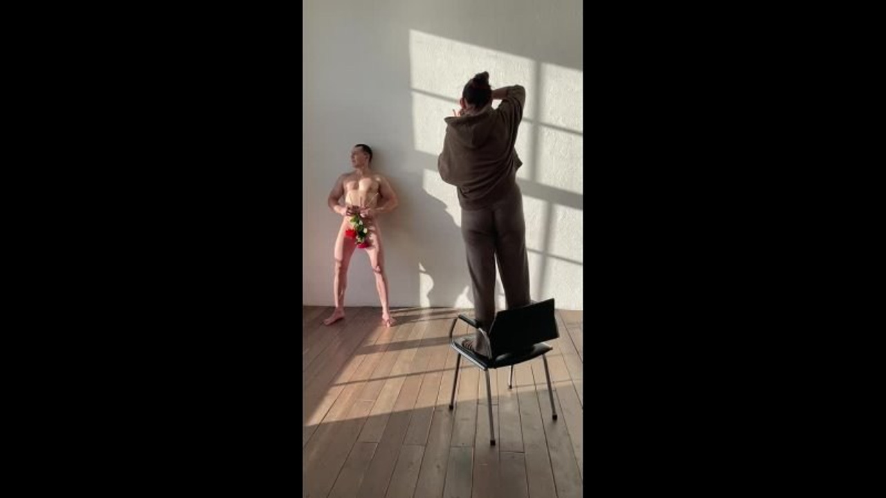 Видео. Портретный и эротический фотограф Ирина Подборская (18+)