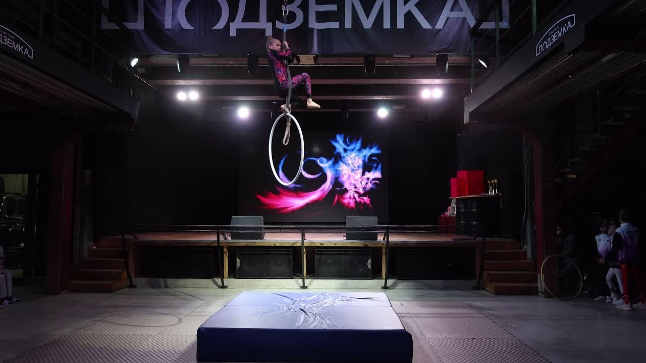 Видео — гимнастика. Mintonov's Film Studio