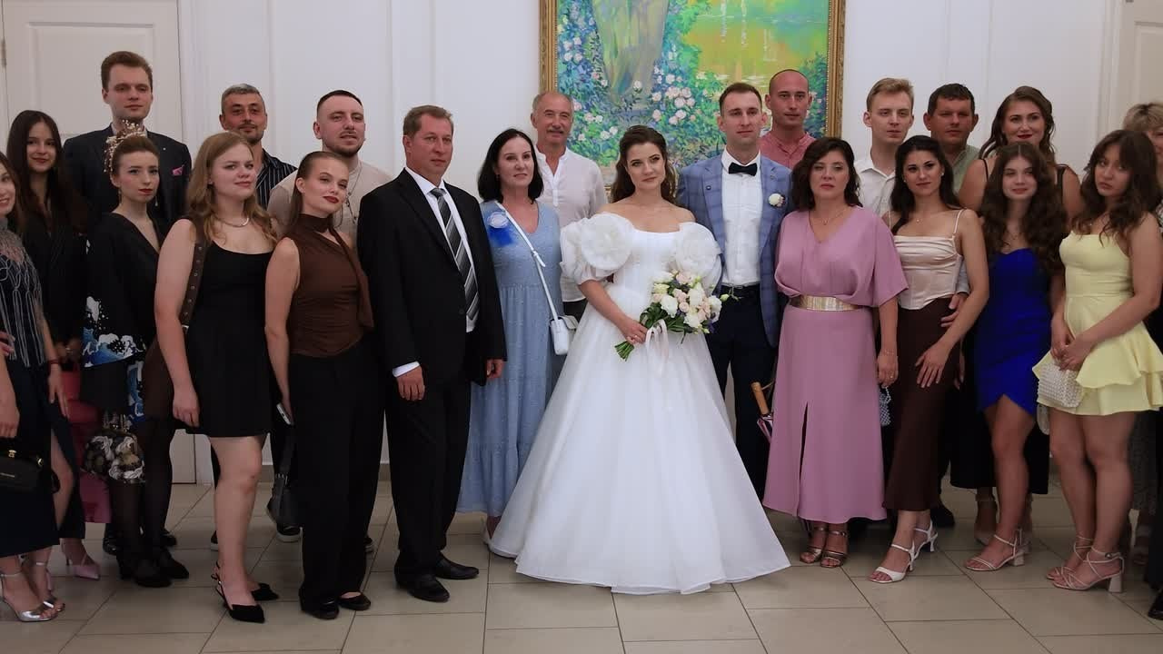 Здесь представленны видео с Загсов. Свадебный видеограф AlexFilms в Воронеже и по всей России