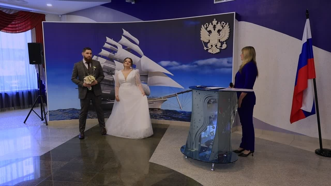 Здесь представленны видео с Загсов. Свадебный видеограф AlexFilms в Воронеже и по всей России