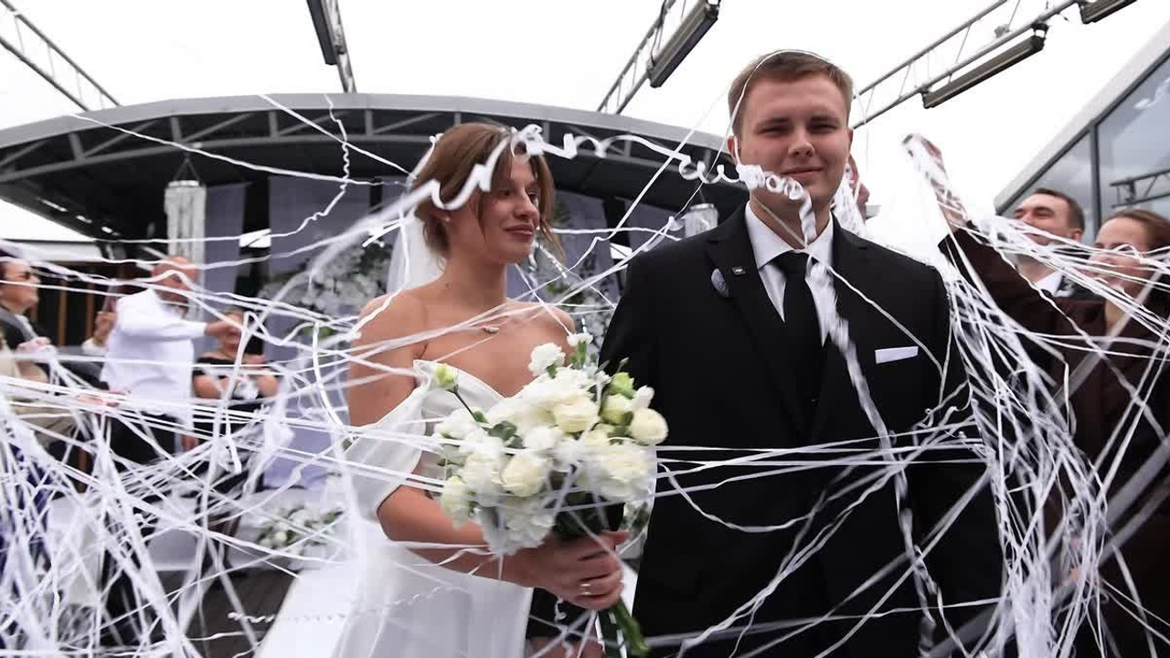 Видеосьемка свадебных выездных церемоний. Свадебный видеограф AlexFilms в Воронеже и по всей России