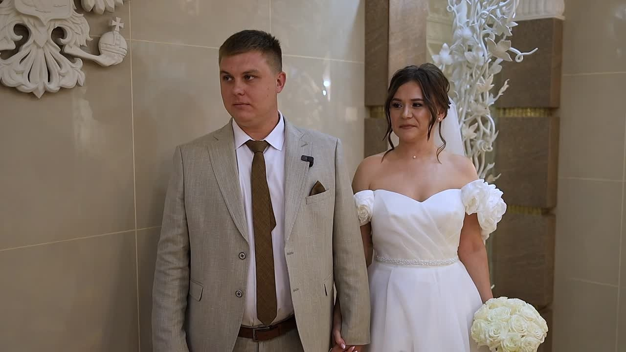 Здесь представленны видео с Загсов. Свадебный видеограф AlexFilms в Воронеже и по всей России