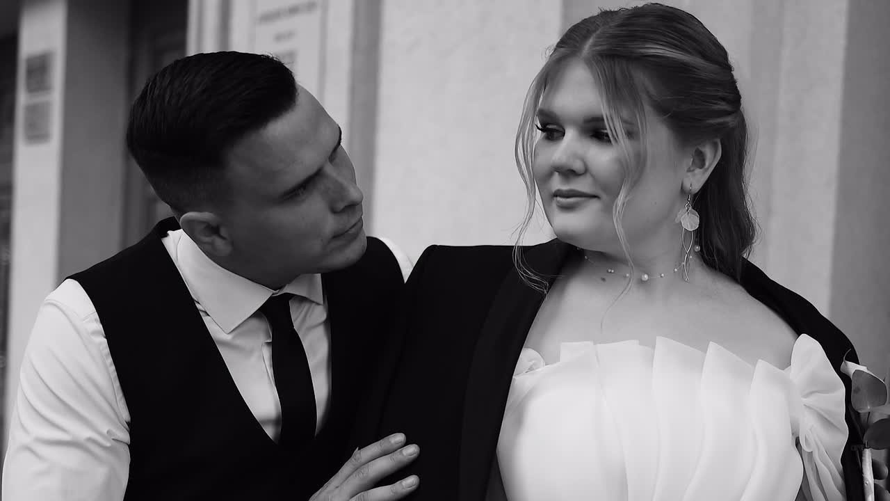 Свадебная видеосьемка молодоженов. Свадебный видеограф AlexFilms в Воронеже и по всей России