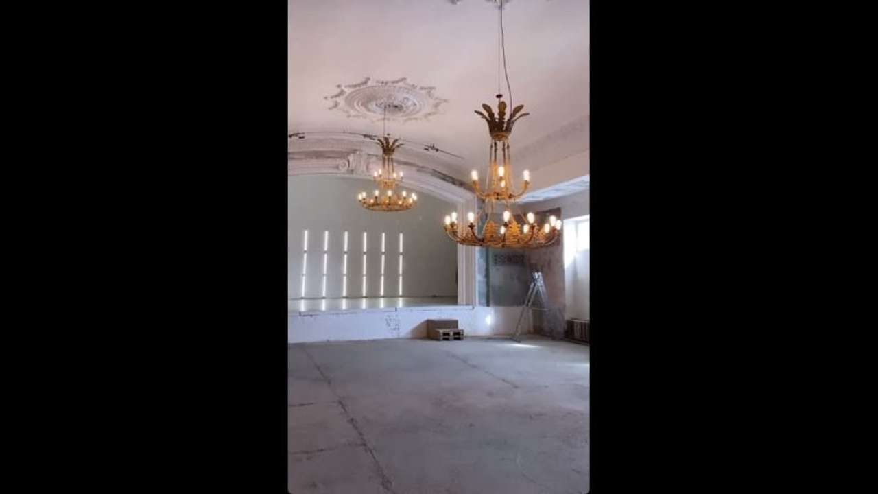 Зал «Стройка» 440 м²