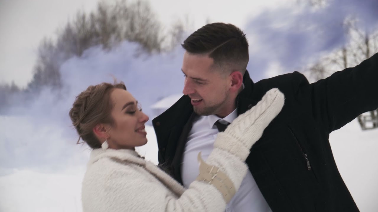 Зимняя свадебная фото и видео съёмка в Гомеле в усадьбе Хорошее место. Свадебный семейный фотограф и видеограф Гомель Минск Беларусь Европа