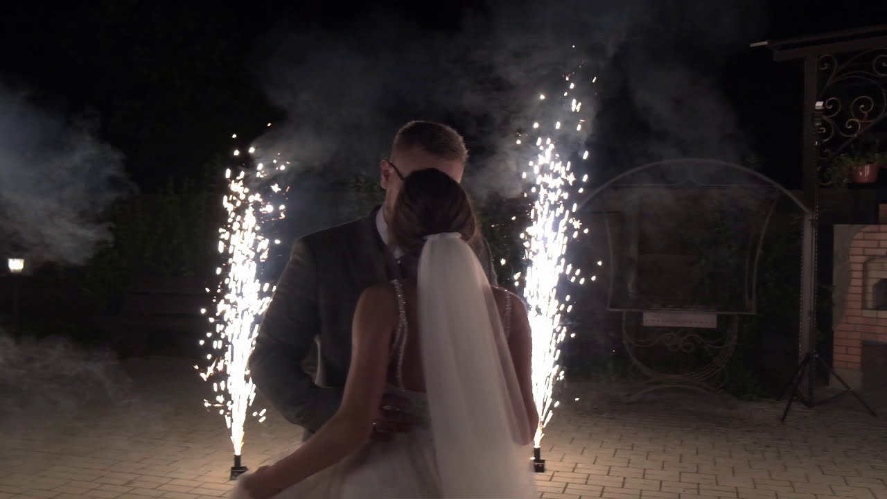 Свадебная фото и видео съёмка полного дня в Гомеле на усадьбе Качье. Свадебный семейный фотограф и видеограф Гомель Минск Беларусь Европа