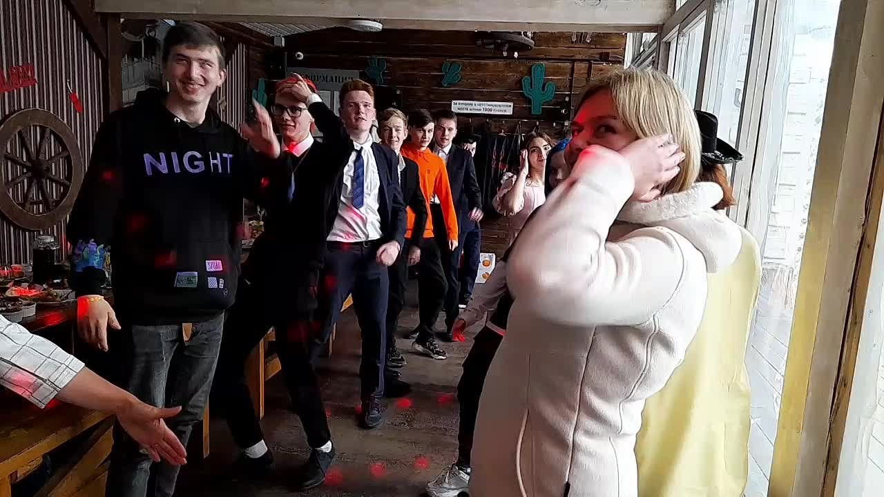 Ведущая Жанна Забойная. Ведущий, Тамада, DJ, фото в Перми. Хорошее настроение