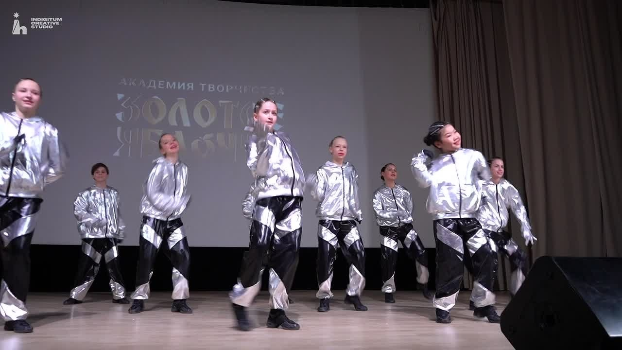 16 марта, ролик, г. Суздаль. Золотое яблочко