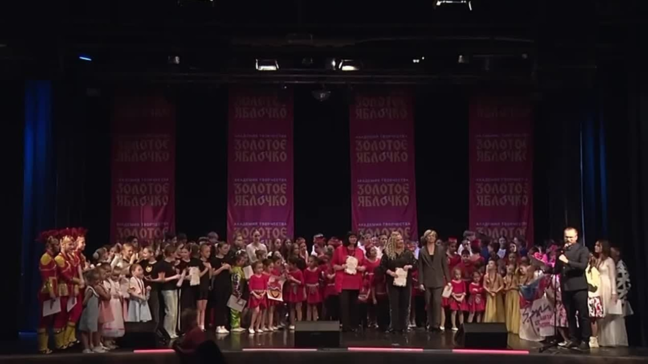 1 декабря, ролик, г. Калининград. Золотое яблочко