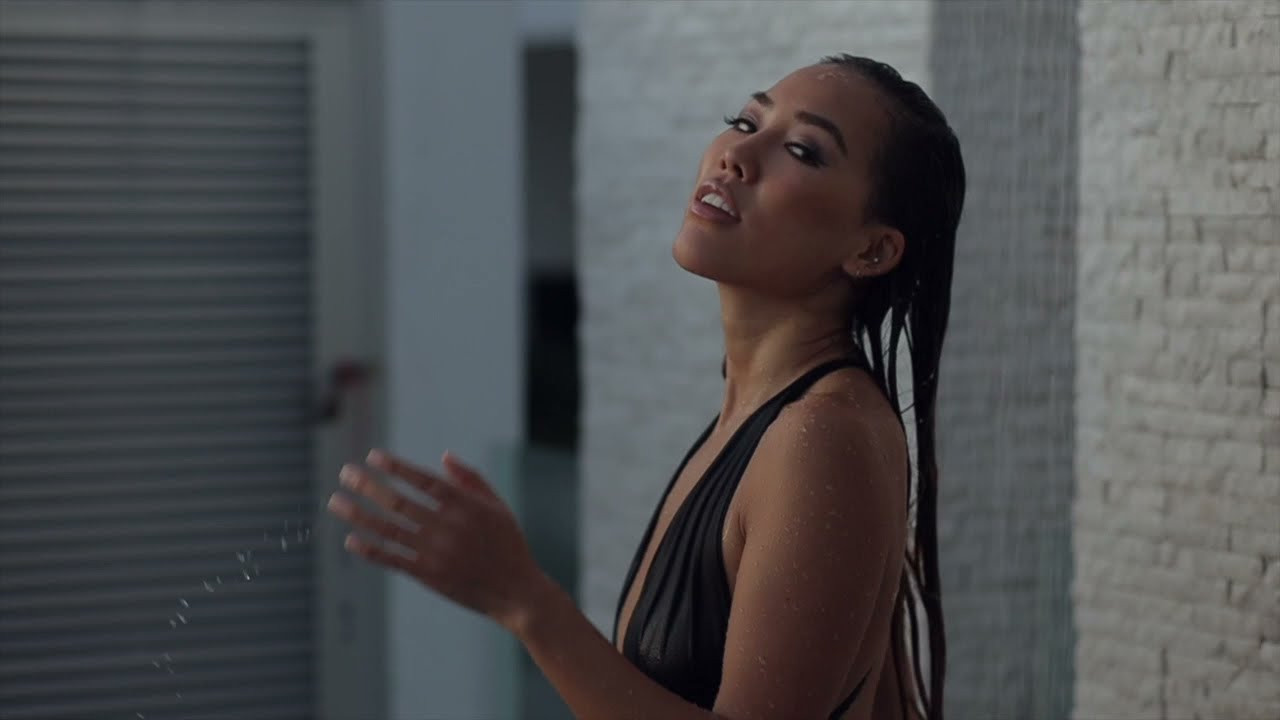 Individual model photo shooting in Phuket. Photographer in Phuket. Photographer Thailand