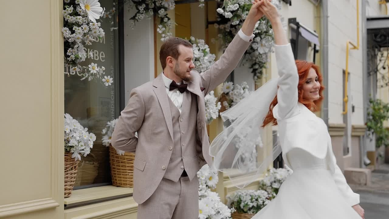 Портфолио свадебного видеографа в Москве | Лучшие моменты вашего праздника | Свадебный клип | Свадебный фильм | История любви. Свадебный фильм в Москве | Видеограф на свадьбу | Видеооператор Михаил Ремпель