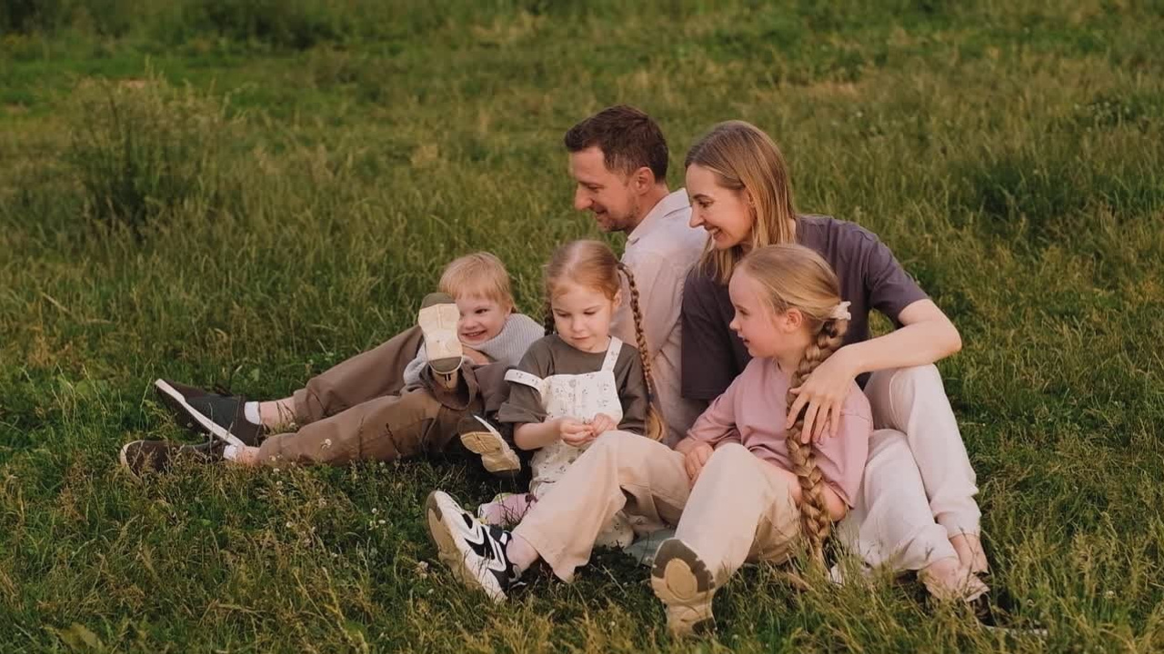 Семя Есении и Эмилии. Семейный фотограф Москва