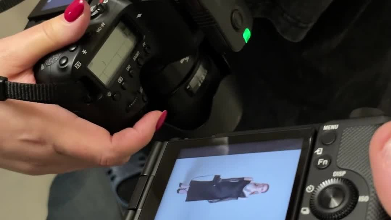 Бекстейджи со съёмок. Фотограф — Эрик Курятов