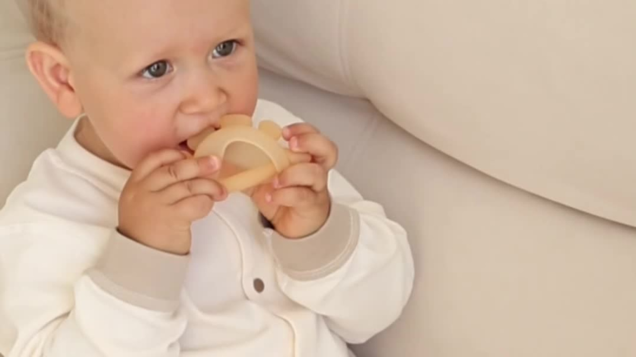 Портфолио видеосъемки товаров для детей для маркетплейсов | Sale Easy