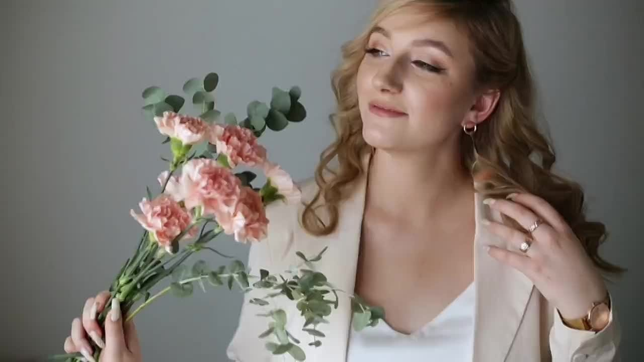 Видеопортрет 🎥. Фотограф в Новосибирске Краснова Евгения