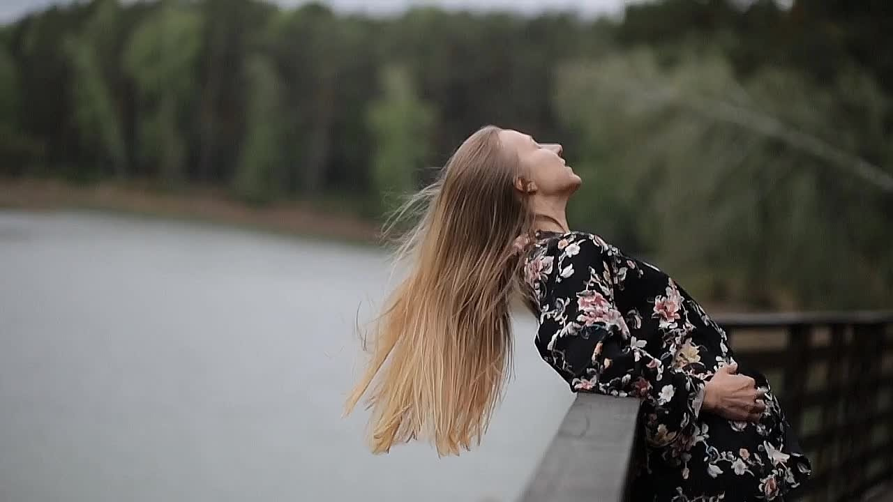 Ветер в волосах. Фотограф в Новосибирске Краснова Евгения