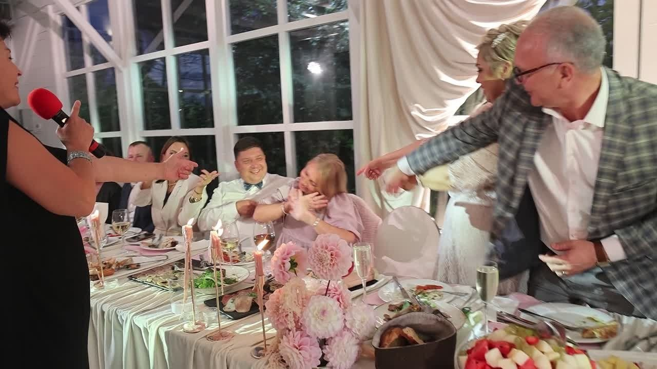 Видеоклипы. Фотограф в Калининграде свадебная фотография, репортажная, фотосессии