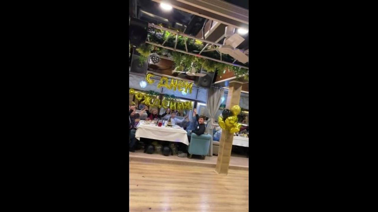 Звукооператор Алексей Михалко. Ведущий, Тамада, DJ, фото в Перми. Хорошее настроение