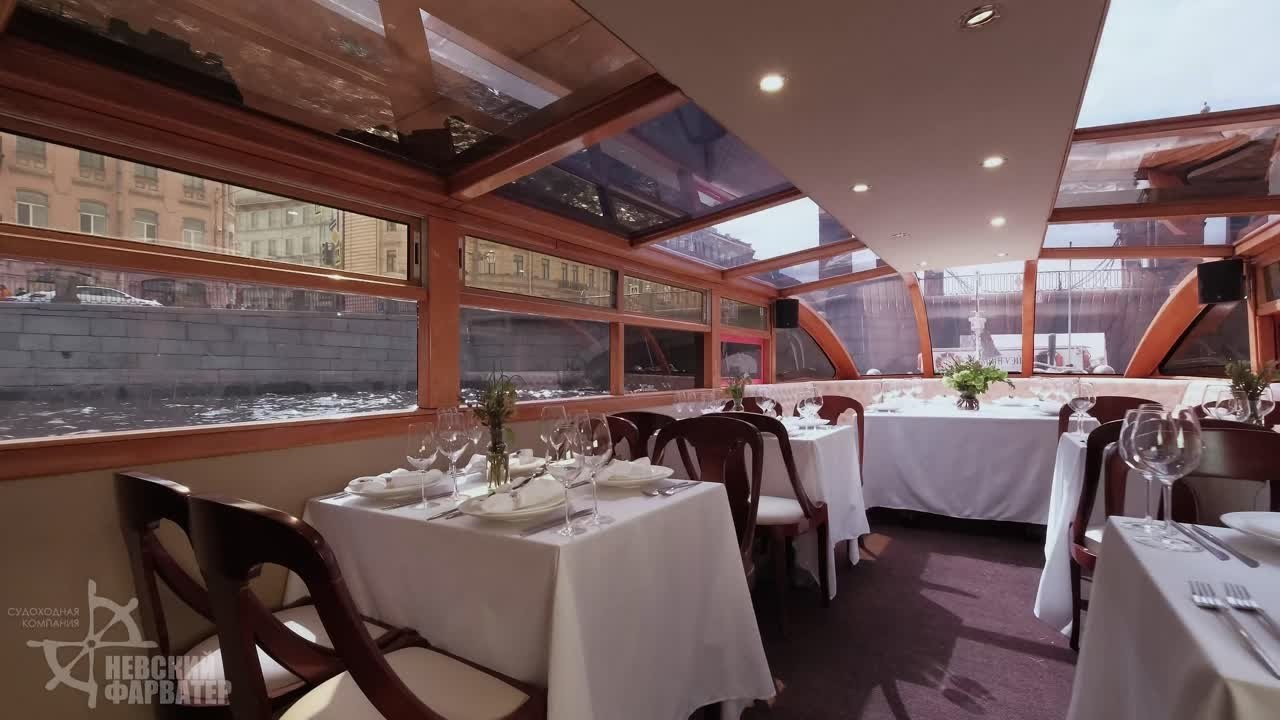 Теплоходы «Невский фарватер». Интерьерный фотограф и видеограф в Санкт-Петербурге Вадим Балбашевский