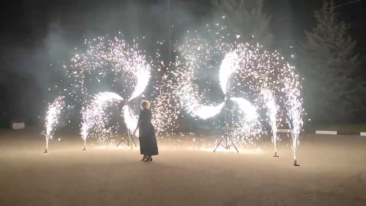 Пиротехнические вертушки. Огненно-пиротехническое шоу, салюты, пиротехника на ваш праздник!