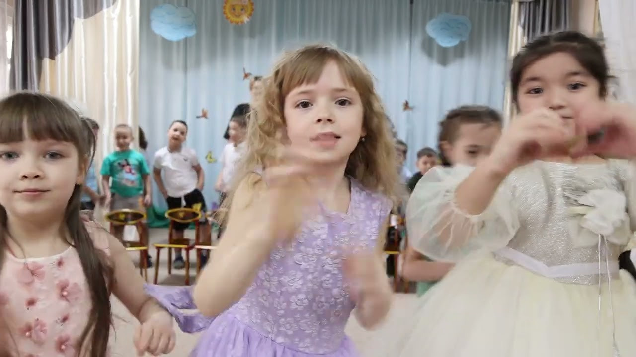 <title> Выпускной альбом Чита, Школа Чита, детский сад Чита,живоефото. Фотограф Григорьева Ольга. Портретная, семейная съёмка, Love Stori, видеосъёмка в городе Чита. Выпускные альбомы, фотокниги