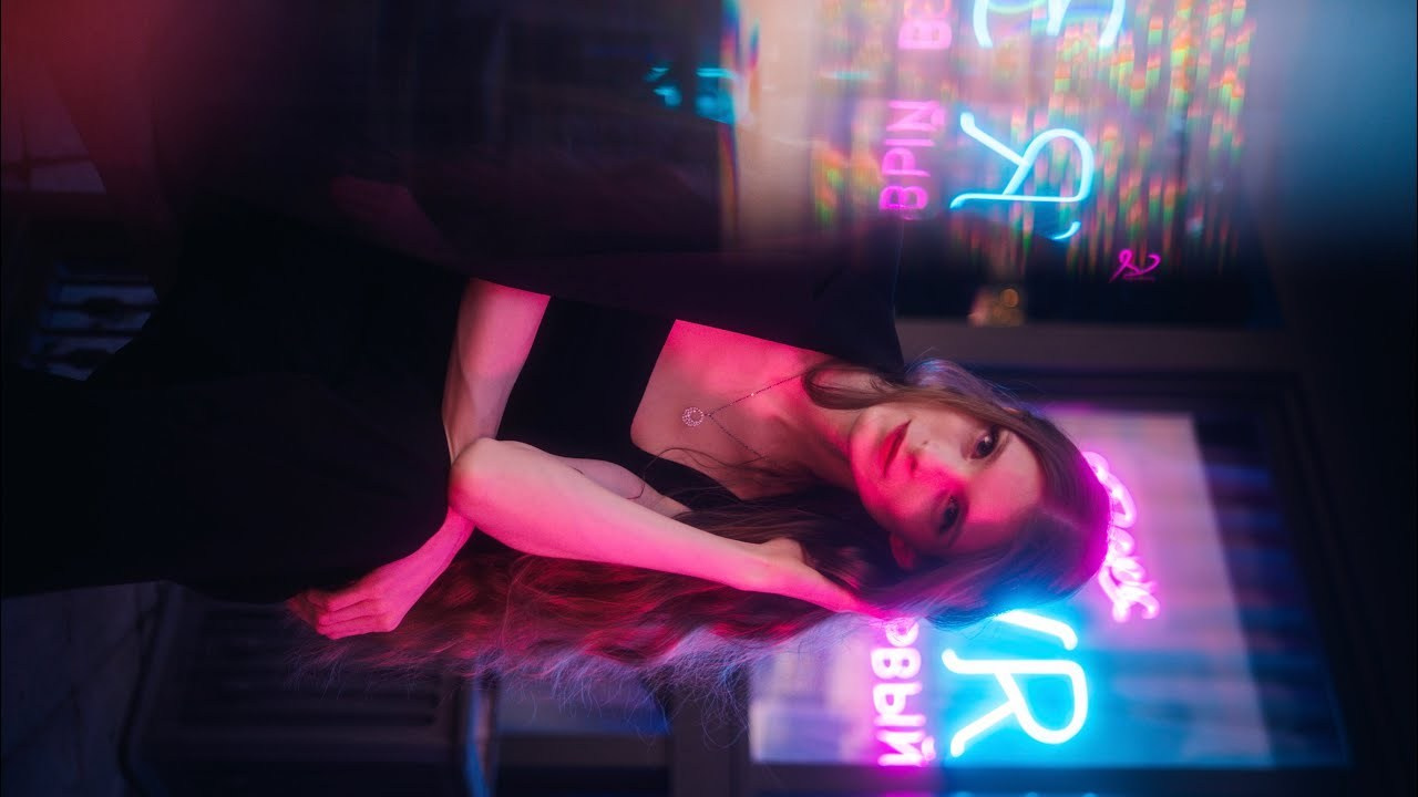 Мария / Format Prismagraphy Neon. Felixtones