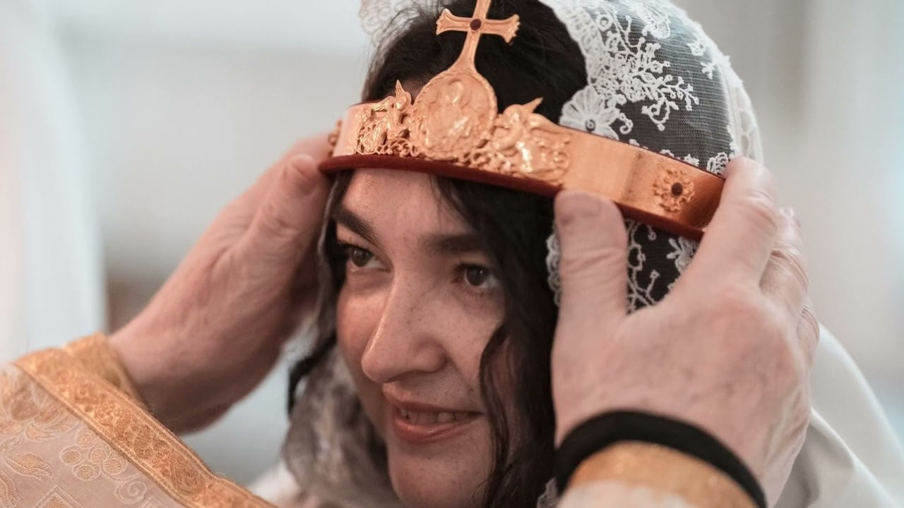 Таинство венчания в Петро-Павловском храме г. Севастополь. Церковный фотограф Севастополь